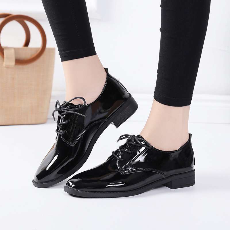 Small Leather Shoes Women's British Style 2025 Spring and Autumn New Korean Version Versatile Flat Bottom Low Heel Black Retro Student Shoes