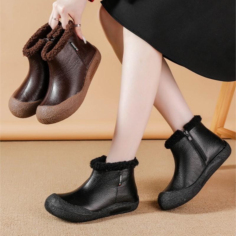 Fashion GKTINOO Genuine Leather Warm Plush Boots Round Toe Soft Soled Women's Short Boots Mother Shoes