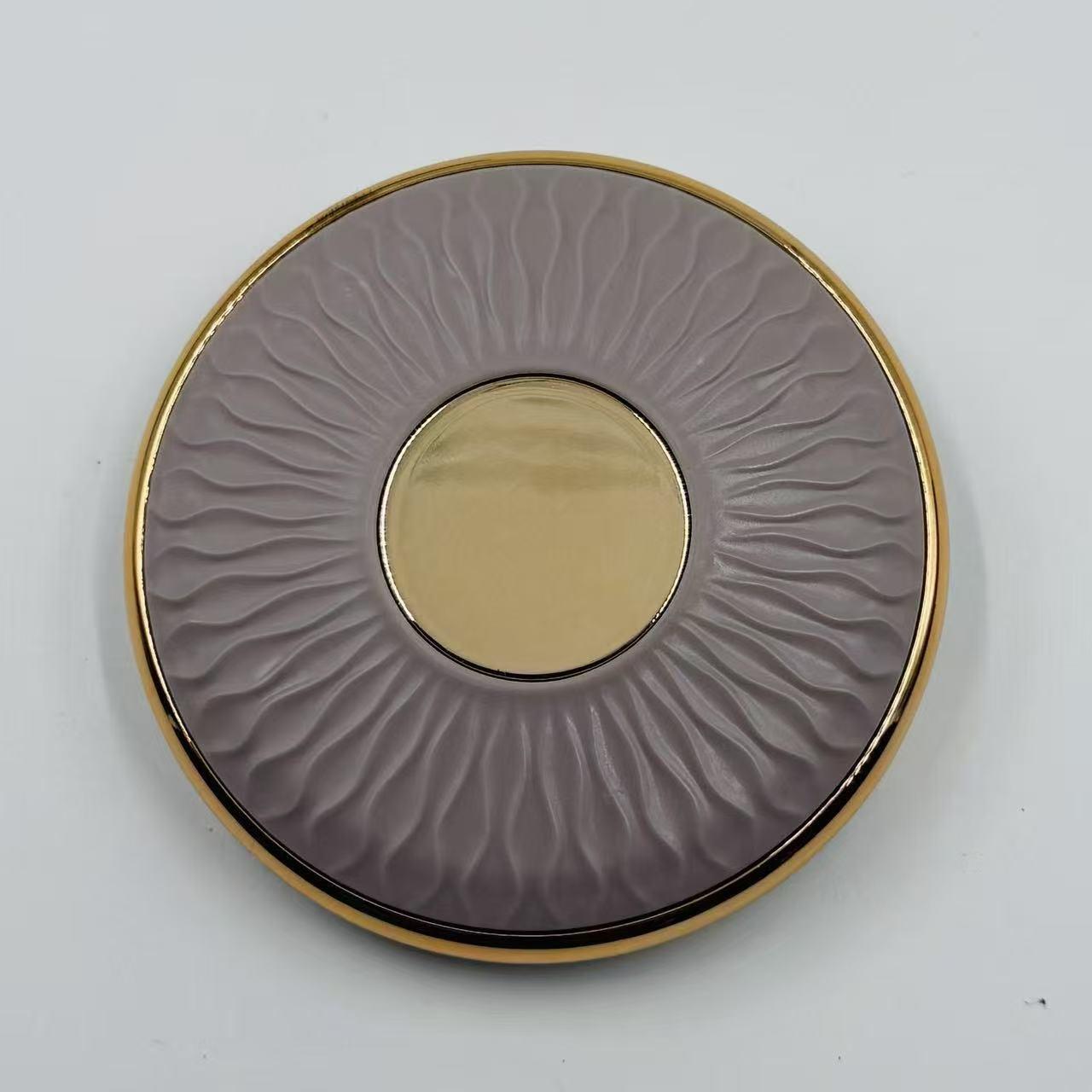 

Portable Luxury Double-Sided Folding Makeup Mirror - Retro Glass Design for Students & Dorms, Compact & Lightweight