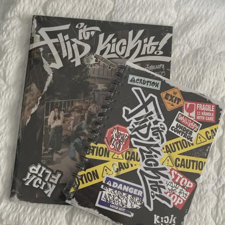 

2 запечатанных альбома Kickflip