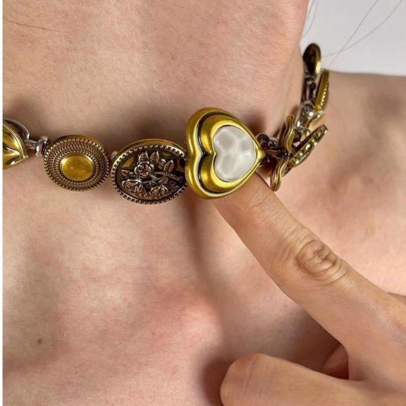 European and American cross-border y2k babes butterfly leather collar punk rock choker collarbone chain necklace foreign trade jewelry