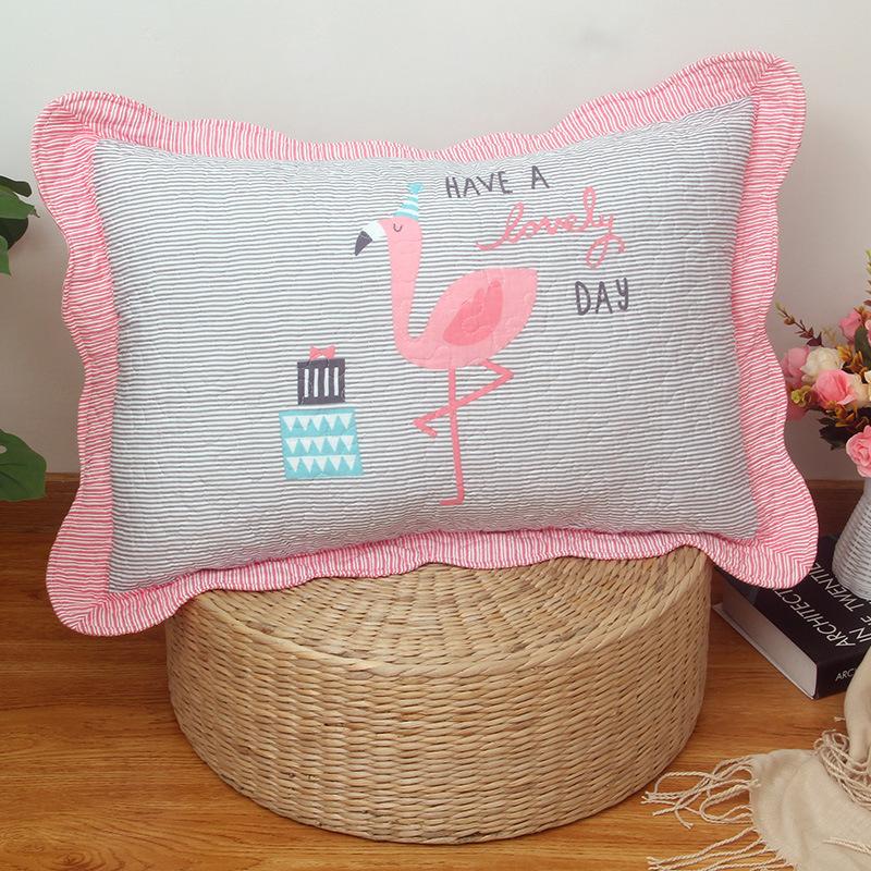 Soft and Comfortable Pillowcase Skin Friendly Breathable Fashionable Rustic Style Quilted Fabric Pillowcase Bedroom Decoration