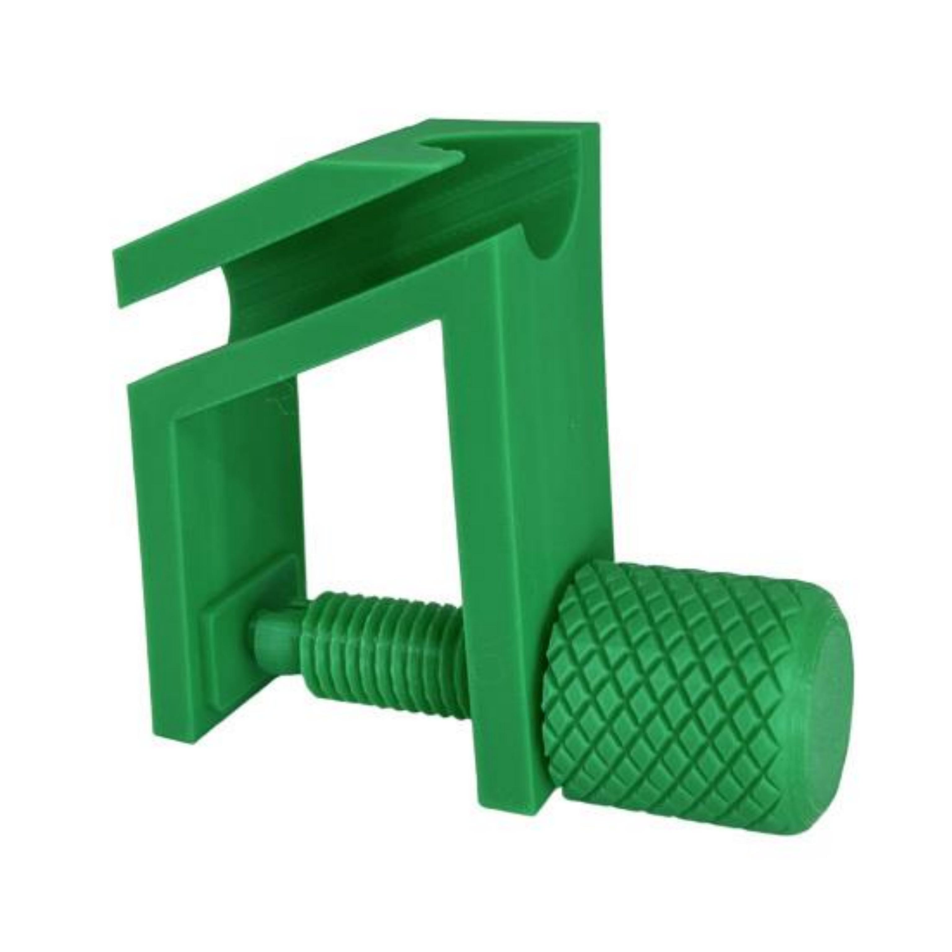 

Rain Barrel Hose Holder Detachable Adjustable Clamp for Outdoor Rainwater Barrel Home Garden Yard Use 1PC зелений