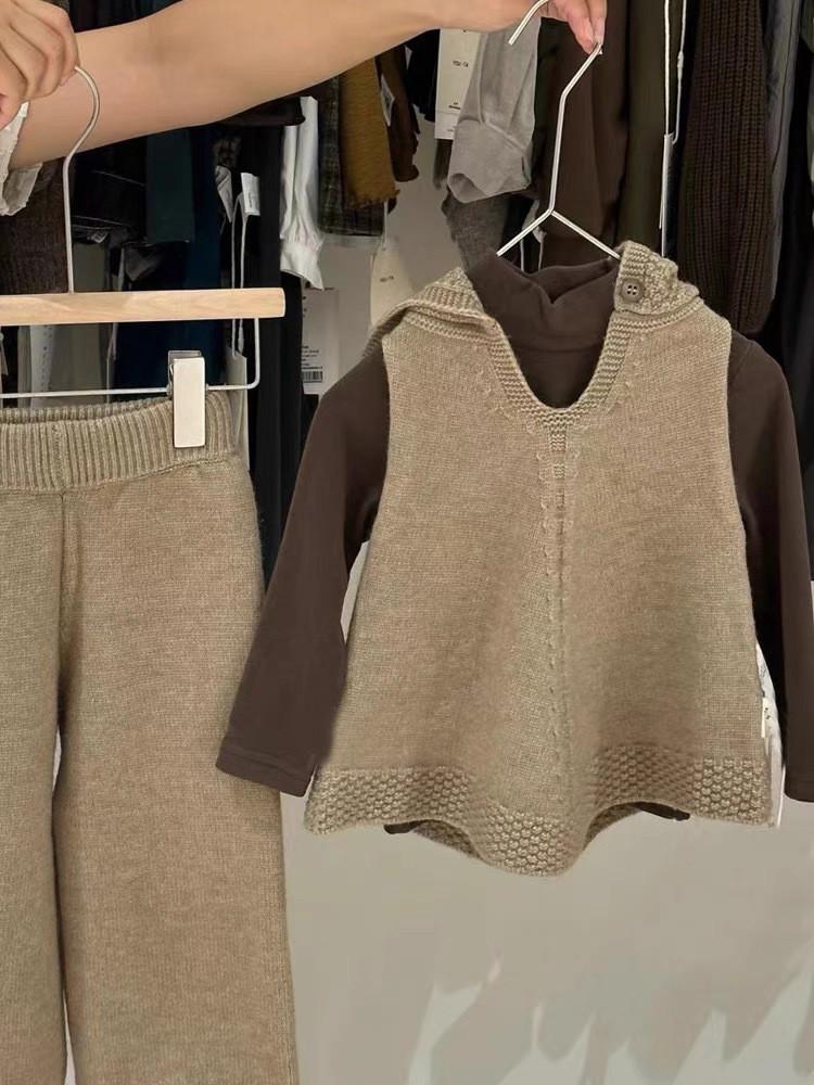 Adorable Korean Childrens Autumn Winter Outfit With Cozy Hooded Sweater And Long Pants For Girls Aged 3 To 8