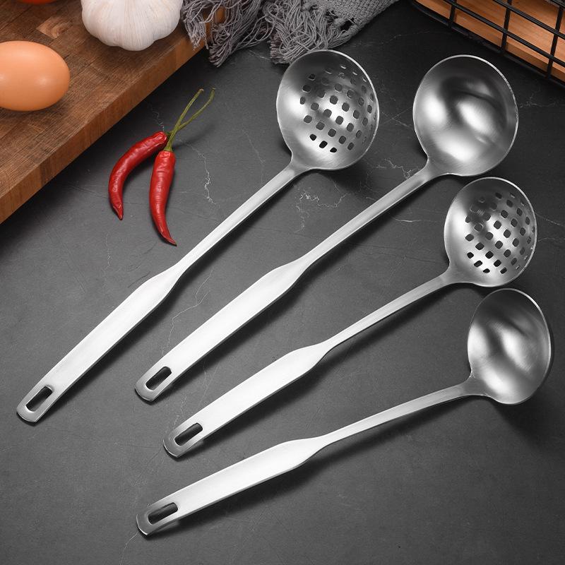 304 Stainless Steel Large Soup Ladle, Long Handle Skimmer, Porridge, and Congee Spoon for Household Use