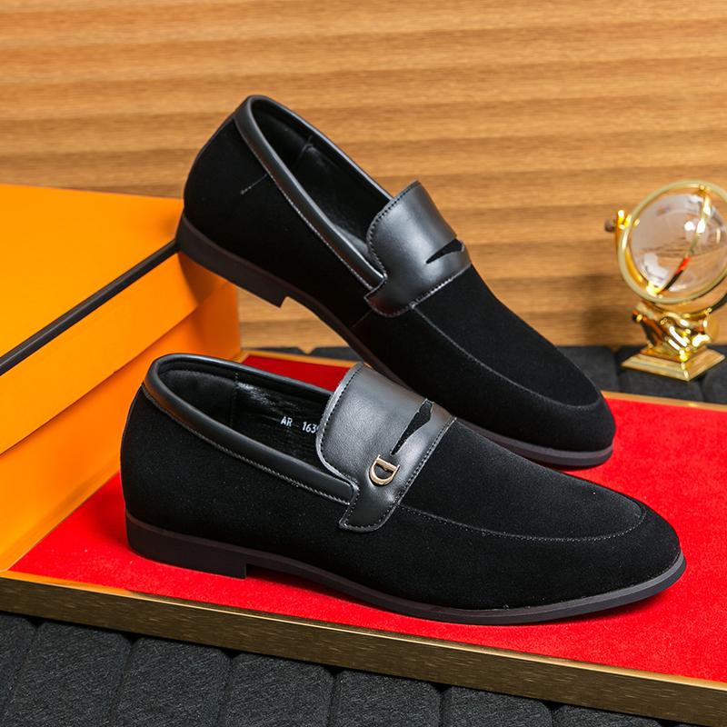 

Модная кожаная обувь Формальный дизайн личности Tenis Men De Hombre Мокасины Tenis Caballero Дизайнерские кроссовки Модное платье 46 чёрный