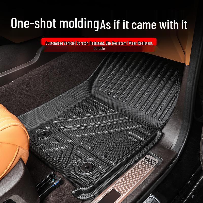 Tank 500 Hi4t Custom Floor Mats: All-Inclusive Car Interior Carpet Accessories