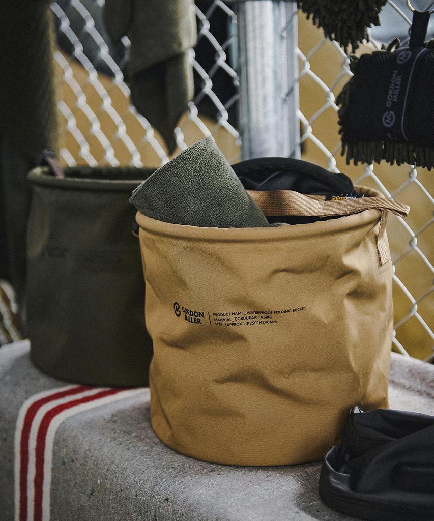 GORDON MILLER Auto-Cordura-Falteimer, 12 l, Autowaschanlage, Mülleimer, Zubehörhalter, faltbar, Coyote Beige, 1762323