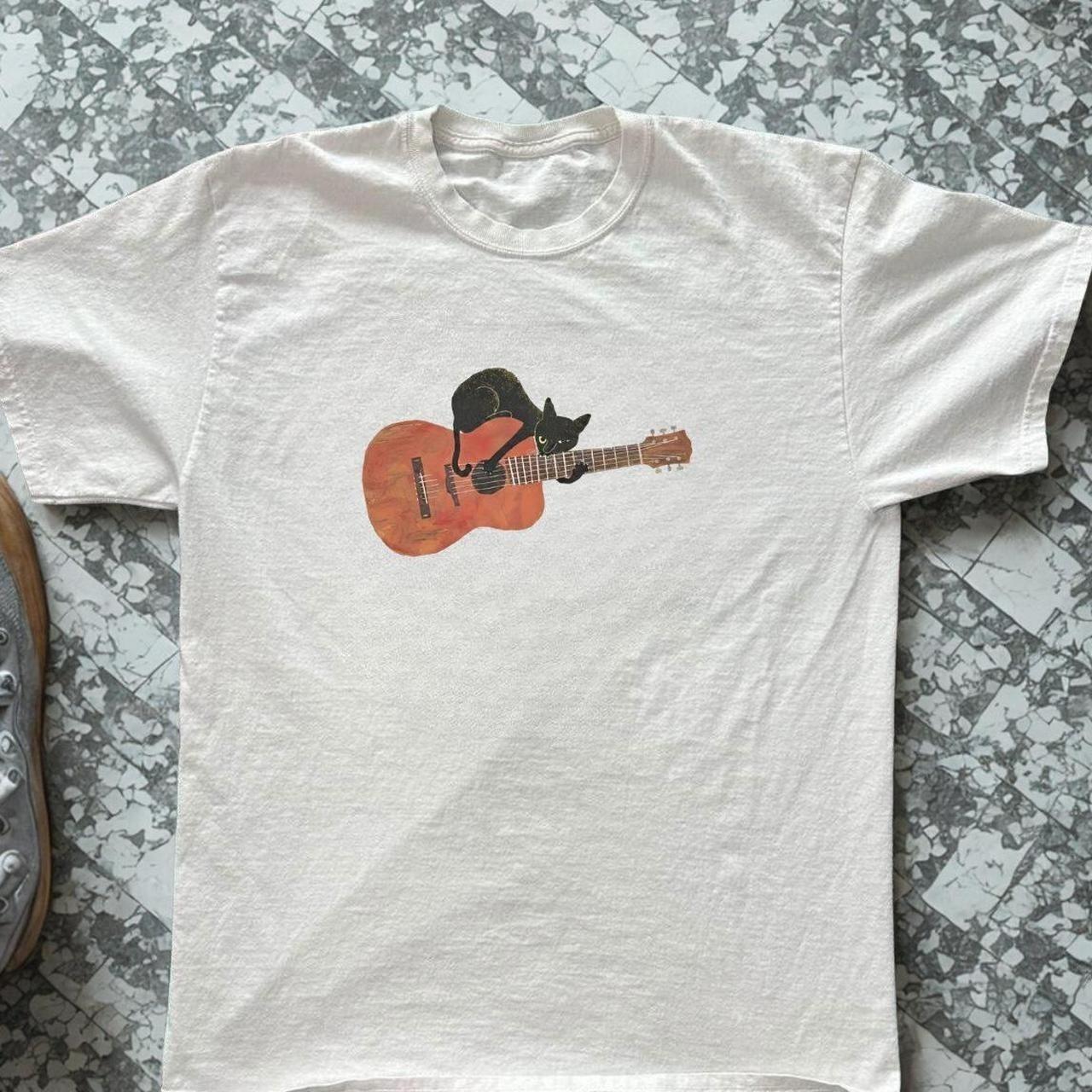 Black cat on the guitar Retro Unisex T-shirt S-5XL L
