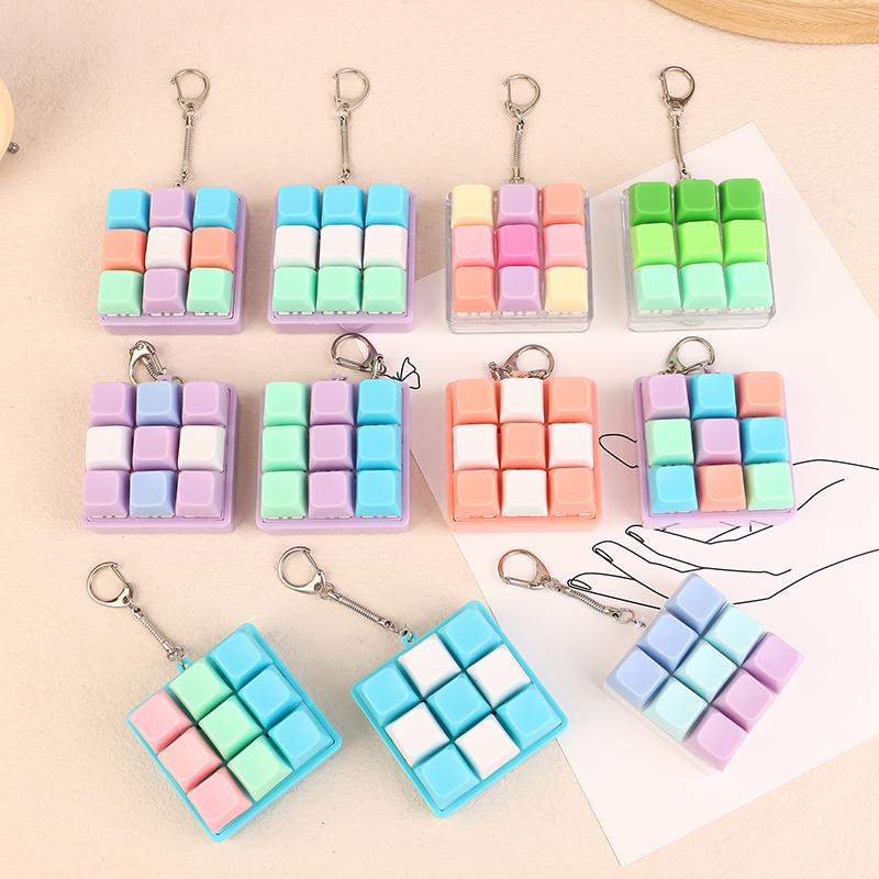 9 Taster Firkantede Tastaturtaster Nøkkelring Fidget Leke Fest Stresslindring DIY Tastaturtaster Leke Tastaturhetter Fingerknapp Fidget