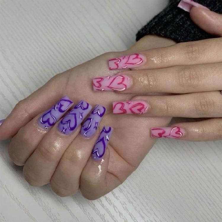 

24 Pcs Long Coffin Press On Nail Heart Artificial Nail Valentines Day False Nail Festival Stick on Nail for Holiday 1