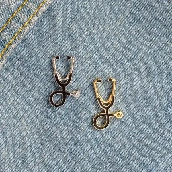 Doctor's Stethoscope Brooch and Chest Ornament Stethoscope Brooch Pin Medical Fashion Jewelry Enamel Denim Jackets Collar Badge