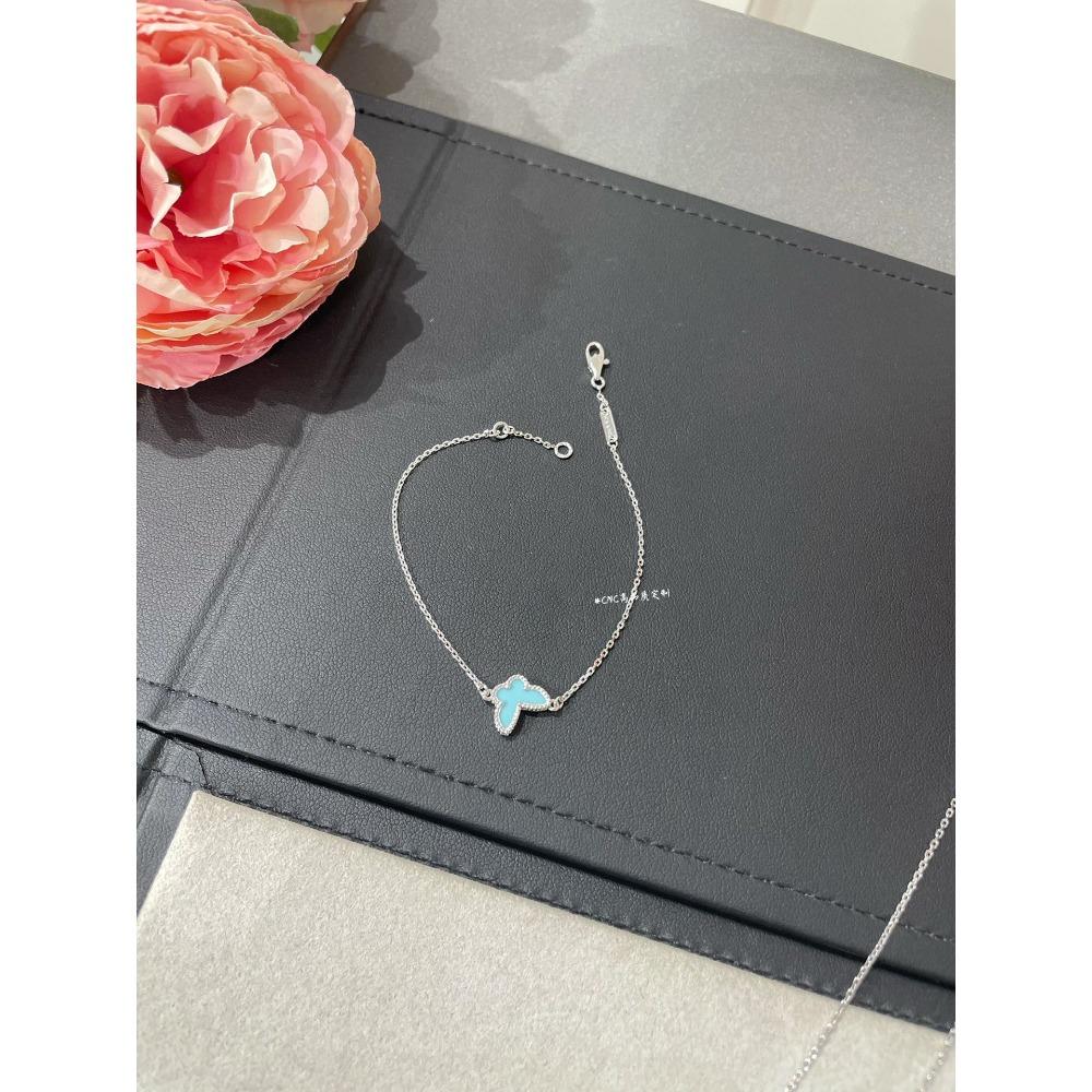 

Small Butterfly Necklace Collarbone Chain Thickened Electroplated Rose Gold Light Luxury V Gold Plated K Gold