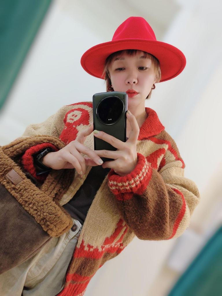 Dámský červený jazzový klobouk z vlněné plsti - Podzim Zima Retro Široká krempa