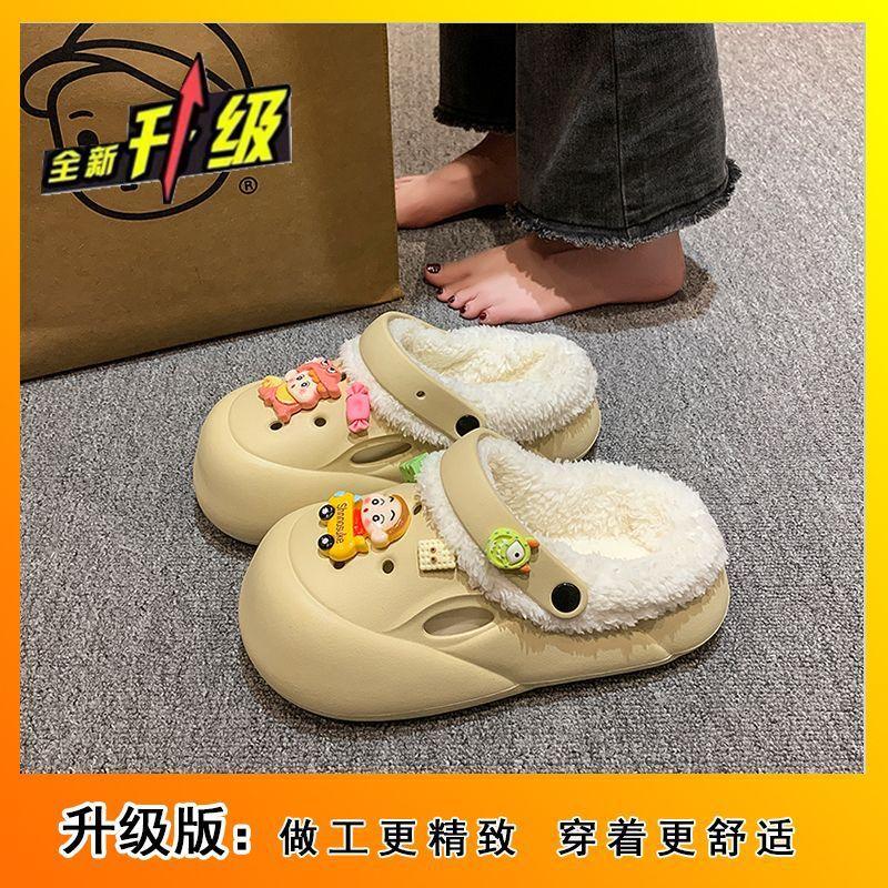 Heightened soft sole, non-slip toe, cotton slippers, thick soles, cute cartoon hole shoes, women's outerwear, new for the winter of 2025