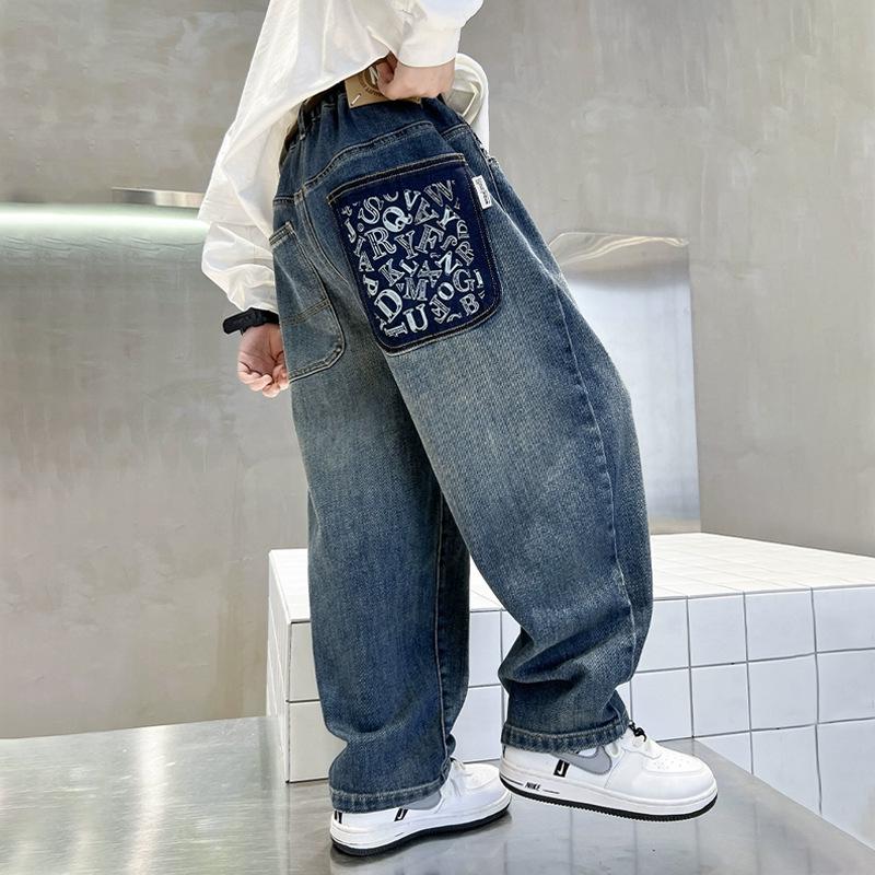 2025 Jungen Samtgefütterte Straight-Leg Jeans: Trendige Teenager-Freizeit-Herbsthosen