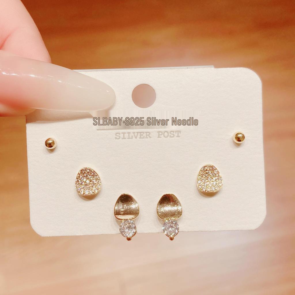 Environmentally Friendly Nickel-Free Gold Plated Women's Stud Earrings - High-End, Simple, Versatile Design