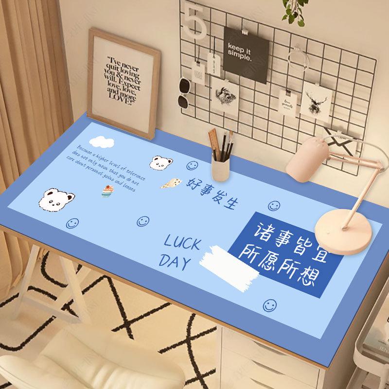 Wasserdichte und ölbeständige Schreibtischunterlage aus PVC – leicht zu reinigende, zuschneidbare Schreibunterlage für Wohnheim oder Büro.