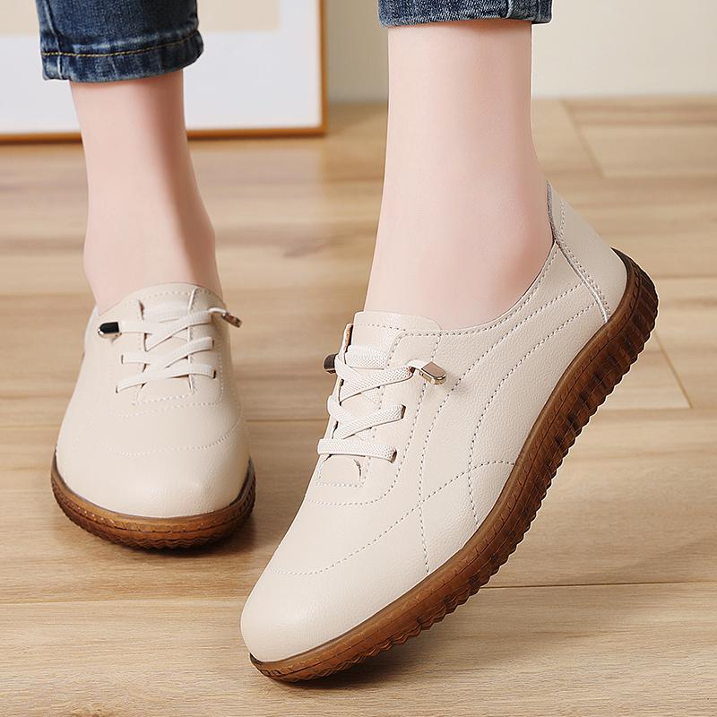 Women Soft Casual Shoes Loafers Simple Elegant Summer Sneakers Breathable Leather Moccasins Shoes Plus Size