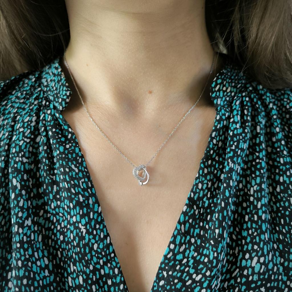 Серебряное колье с фианитами, вес изделия 2,71 гр (2185574)