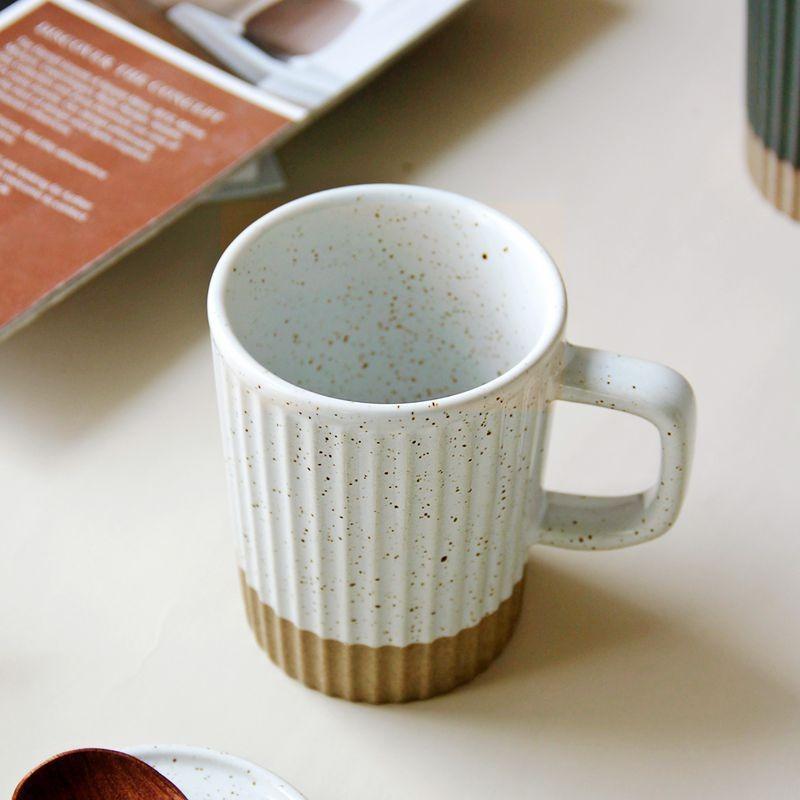 Japanese-style vertical pattern mug with lid ceramic cup simple ins style white sesame glaze coarse pottery coffee cup