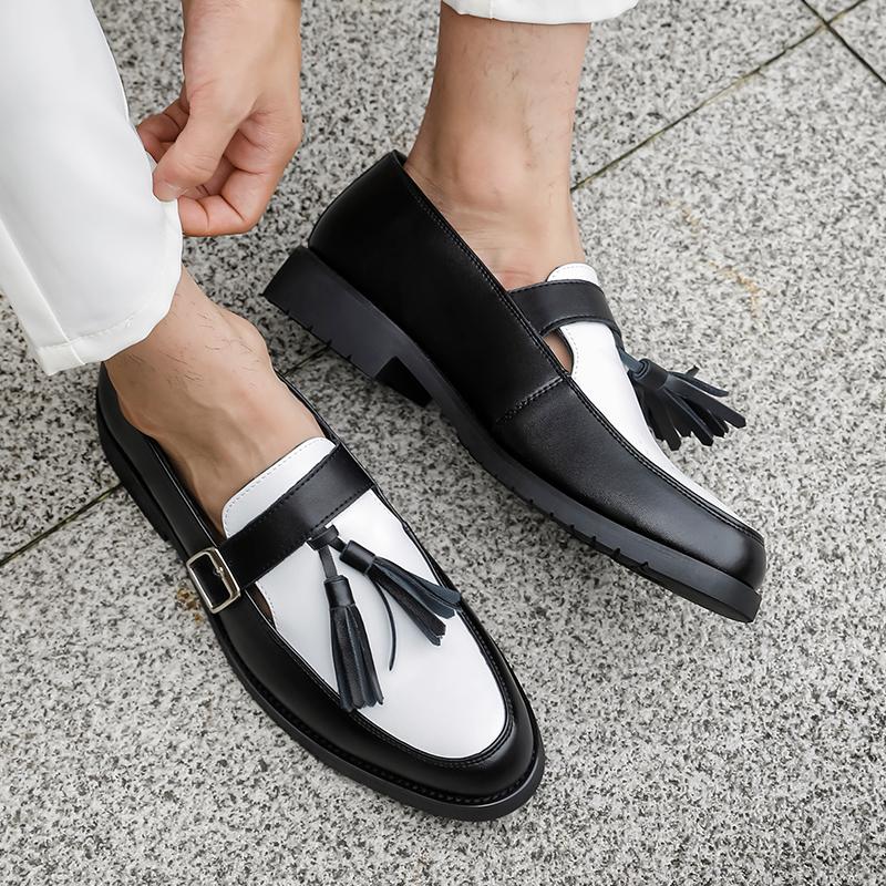 Fashion New Platform Tassels Loafers Men Black and White Wedding Party Casual Shoes Formal Business Shoes Slip on Leather Shoes