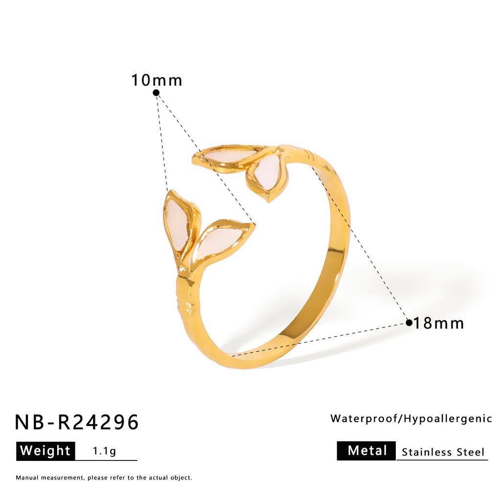 18K Gold Plated Stainless Steel Flower Pearl Ring, Custom Vintage Statement Ring for Cocktail Party Birthday Gift