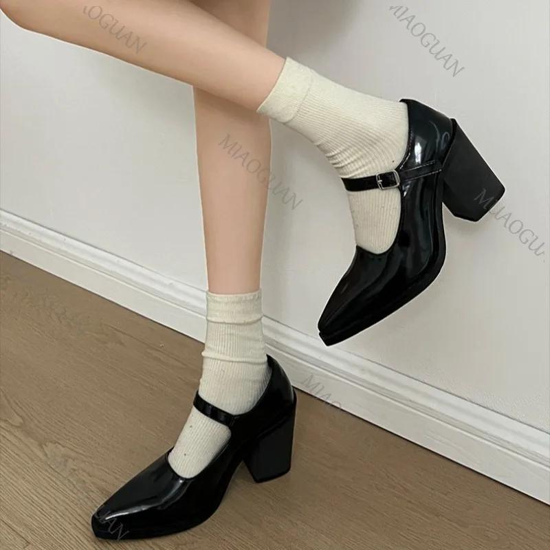 Fashion Black Pointed Thick High Heels Women's Shoes New Spring Retro Mary Jane Shallow Mouth Heels Women Belt Buckle Single Pumps Shoes