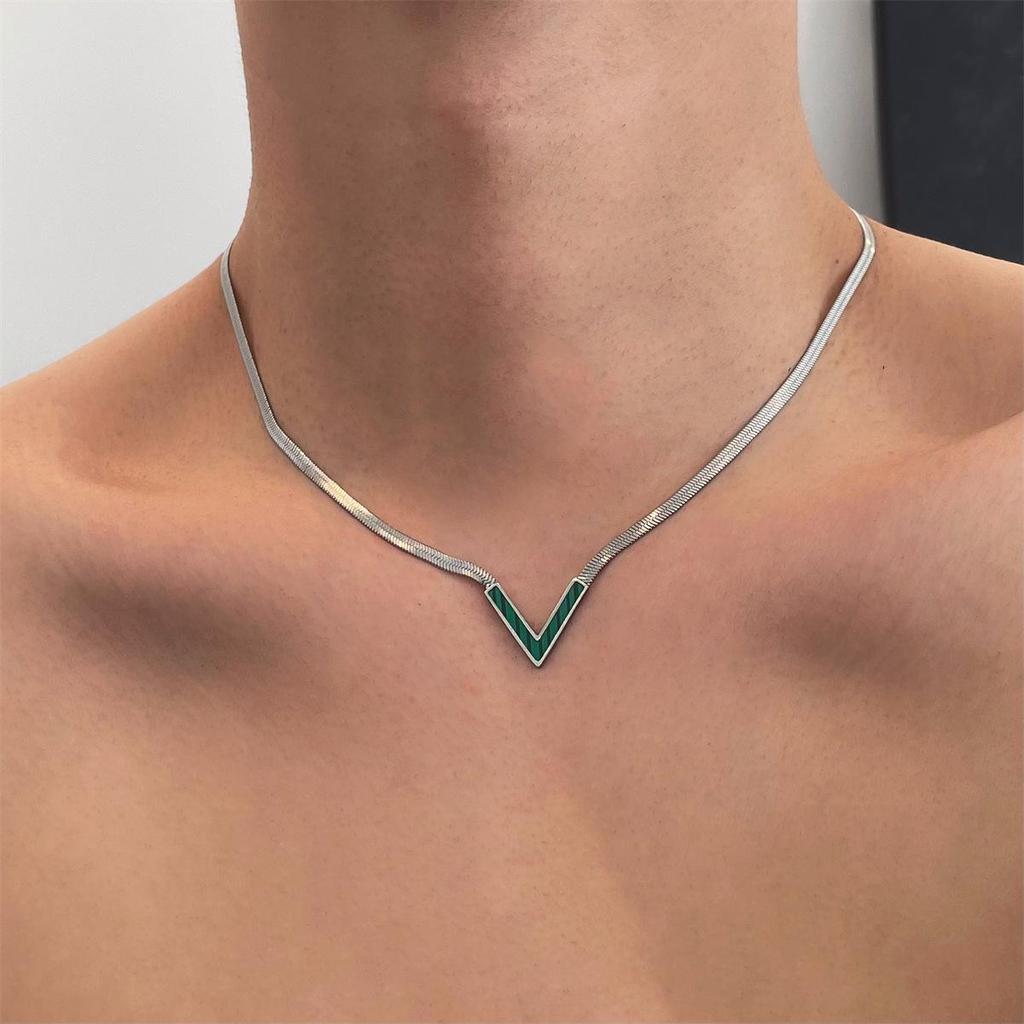 V-Shaped Snake Bone Titanium Necklace: Hip Hop Style, Unisex Design, Clavicle Chain, Sweater Chain