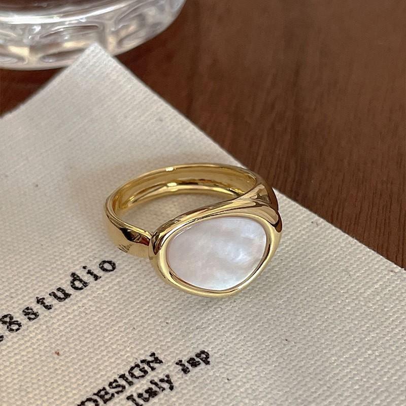 Unique Design Stylish Silver Plated Finger Ring For Women Adjustable And Trendy