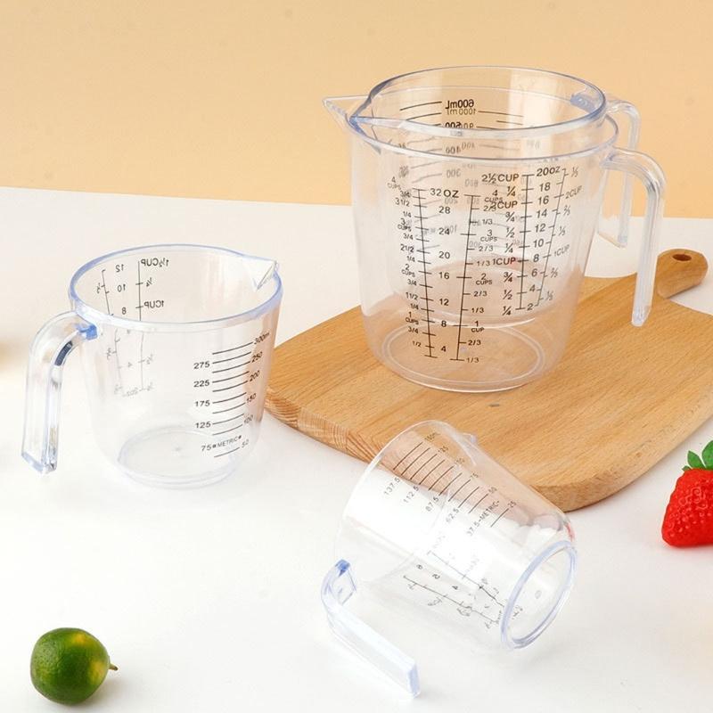 Plastic Measuring Cup With Ergonomic Handle Kitchen Measuring Tool For Precise Baking Cooking And Kitchen Use