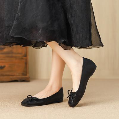 W063-1 Versatile Comfortable Soft Sole Bow Round Head Four Seasons Ladyshoes Tall Flat Mary Jane Small Leather Shoes Women