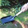 Garden Ash Mini Tool Flowerpot Made of Iron Ergonomically Shaped Light for Fireplace