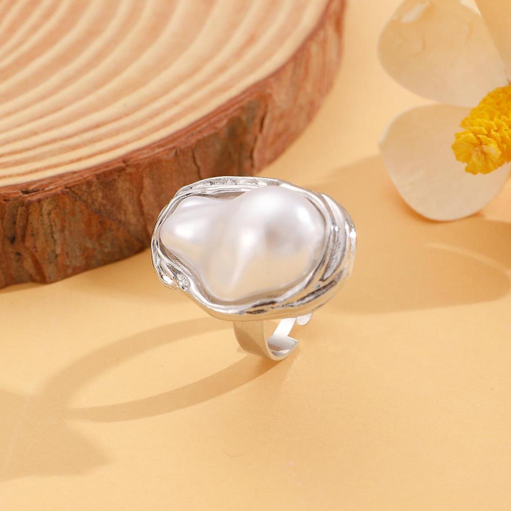 Baroque Pearl Choker - European & American Style with Irregular Design, Simple Metal Open Necklace