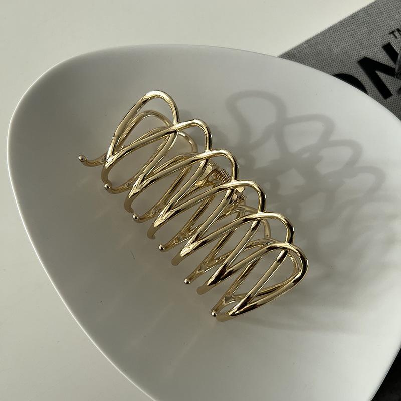 Large Metal Hair Claw Clip Fish Bone Irregular Hairpins Punk Style Silver Hair Claws Barrettes Women HairClips Hair Accessories