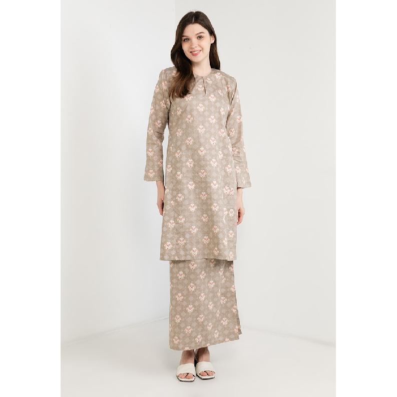 

2025 новый дизайн с набивным рисунком, стойка Pahang, женский элегантный костюм, милый, удобный, дышащий, популярный ретро-мусульманский костюм M разноцветный