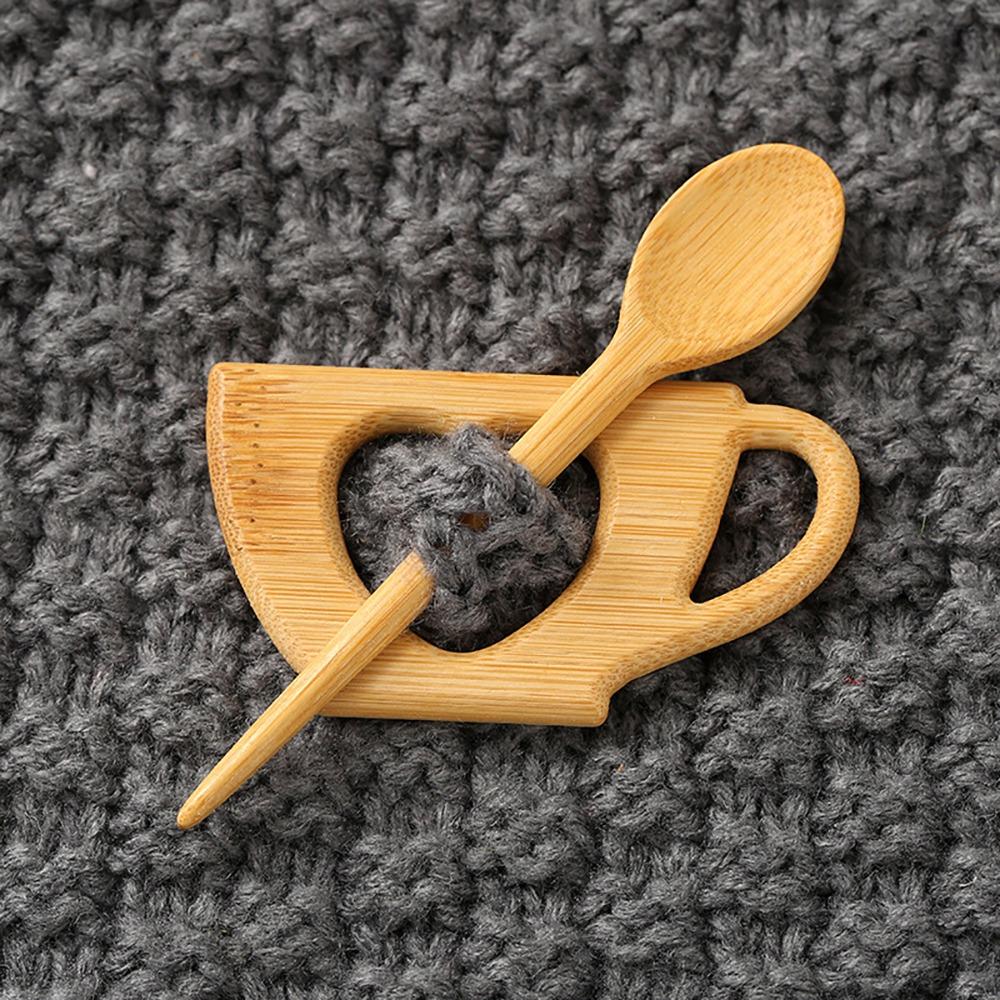 Umbrella Dancing Piggy Wooden Brooch Bunny Kitty Scarf Buckle Cute Animal Sweater Pin  Sweater