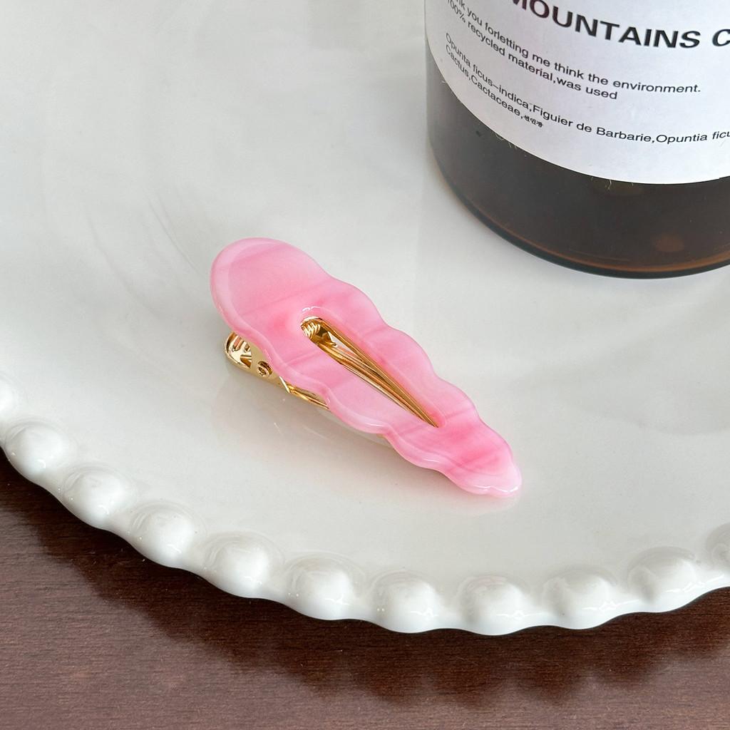 Elegant And Chic Large Hair Claw Clips In Unique Cloud And Geometric Styles Girls For