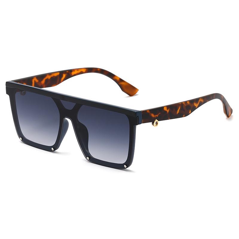 Fashionable Large Square Frame Sunglasses: European & American Street Style with Luxury Design