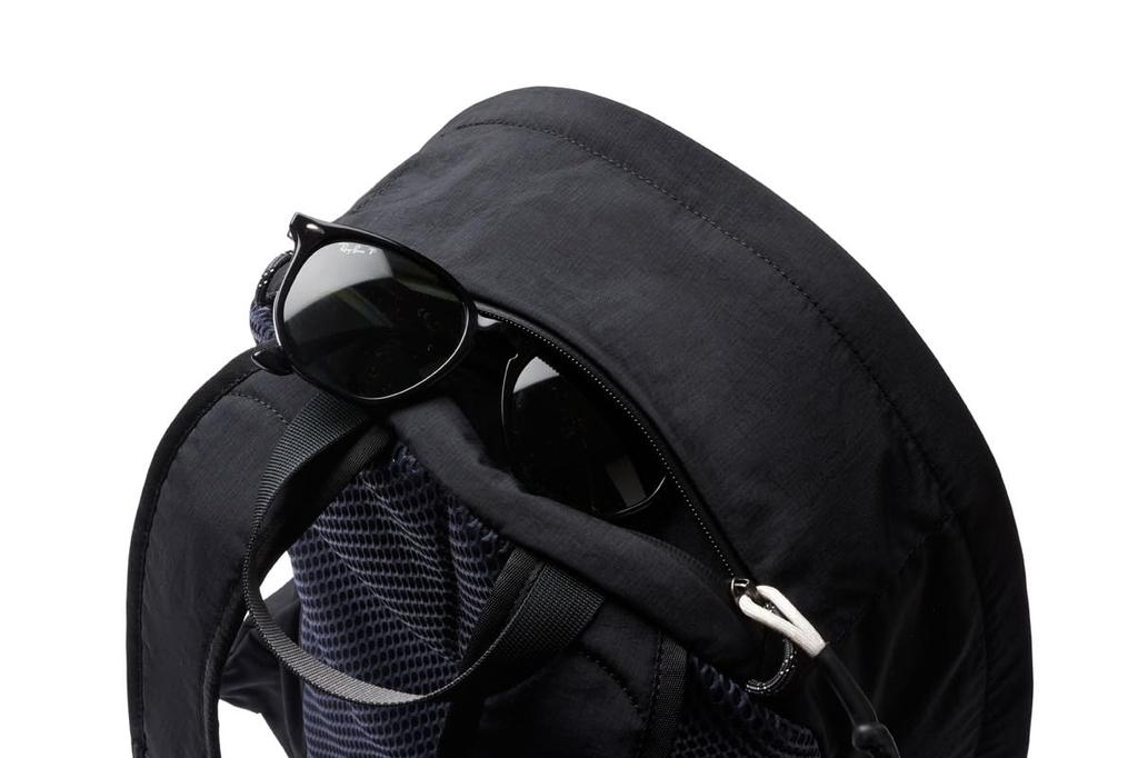 [Bellroy] Lite Daypack Functional lightweight backpack - Black