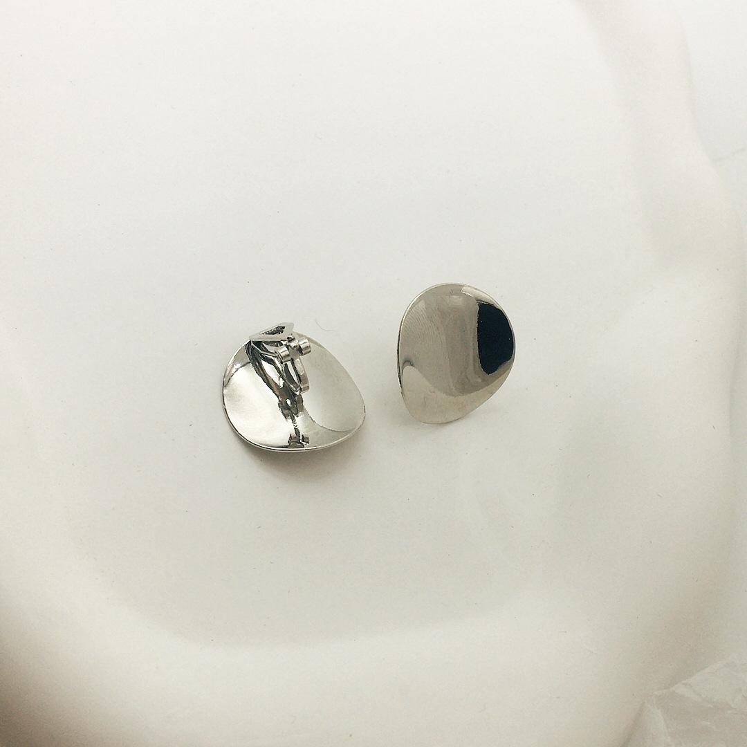 

Простые геометрические круглые серьги Goden, металлические клипсы для женщин без пирсинга, зажимы для ушей