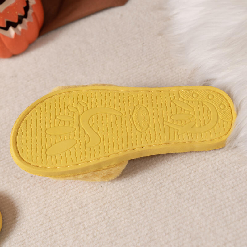 Fashion Cartoon Pumpkin Fluffy Fur Indoor Slippers Women 2025 Winter Warm Plush Home Slippers Comfort Flat Heel Non Slip House Slides