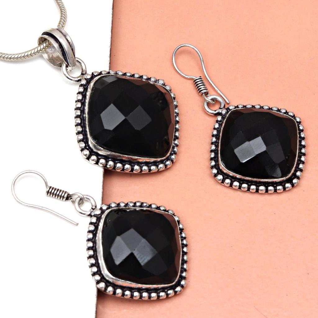 Black Spinal  Pendant Gemstone Jewelry Handicraft Valentine'Day Gold