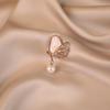 Elegant Pearl Brooch for Women's Suits - High-End Jewelry Pin