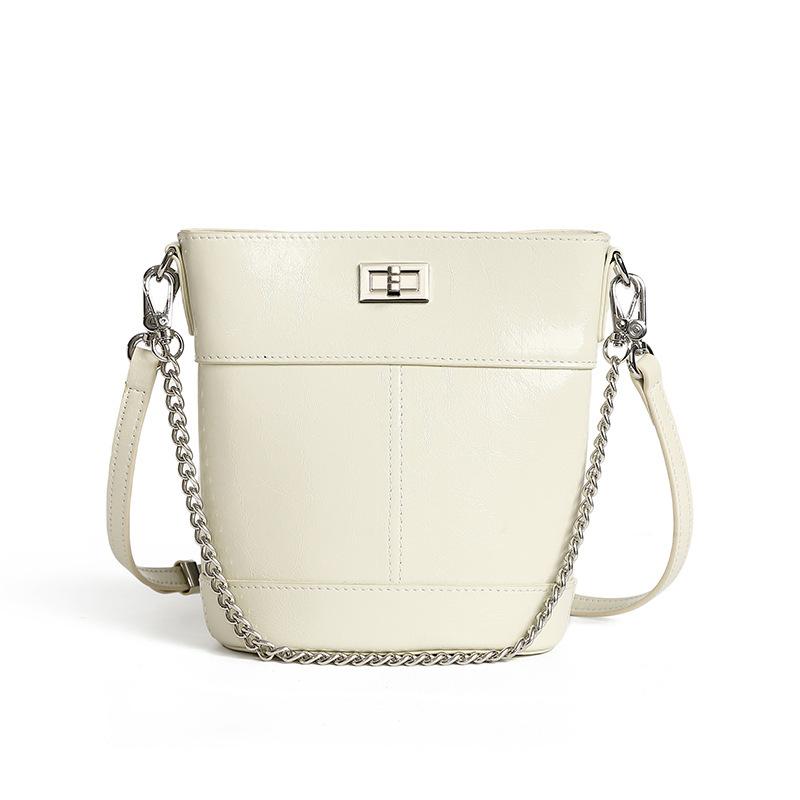 

Oil Wax First Layer Cowhide Fashionable Small Light Luxury Bag Women S Bag Simple Mobile Phone Change Bucket Bag 14*8.5*18 белый