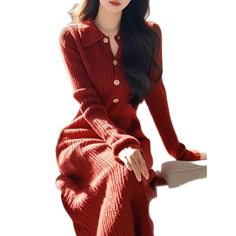 Elegant Thickened Red Knit Lapel Dress for Winter, Ideal for Pear-Shaped Figures, Red Tea Style, Layered Under Coats