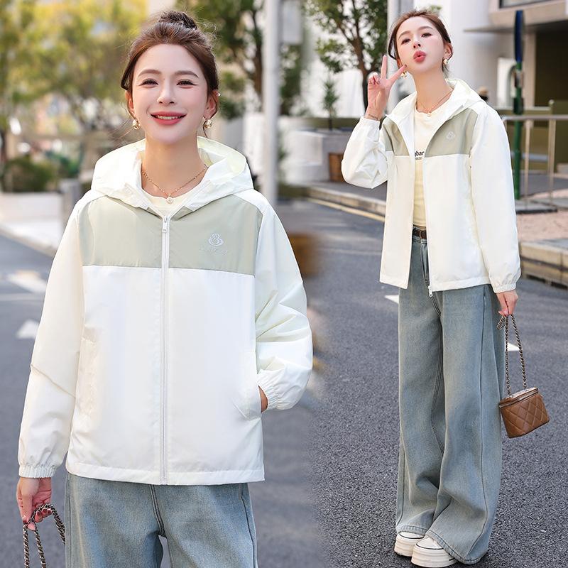 Outdoor Jacket New Small Color-blocking Hooded Casual Spring Autumn Waterproof Thin Short Women's Jacket