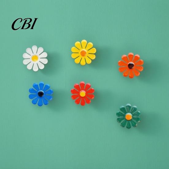 Outdoor Metal Flower Decor 6Pcs Flowers Wall Decor, Sunflower Ornament Art, Waterproof Art Hanging Decoration Garden for Outside Indoor Patio,