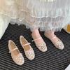 Małe wróżkowe koronkowe siateczkowe pojedyncze buty damskie lato wersja koreańska wygodne słodkie buty Doudou na jeden pedał płytkie buty Mary Jane
