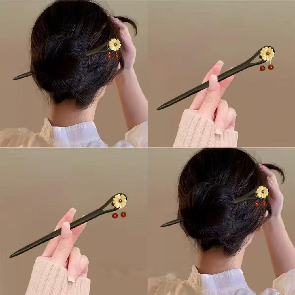 Sandalwood Women's Hairpin: Elegant Modern-Chinese Style Wooden Updo Stick